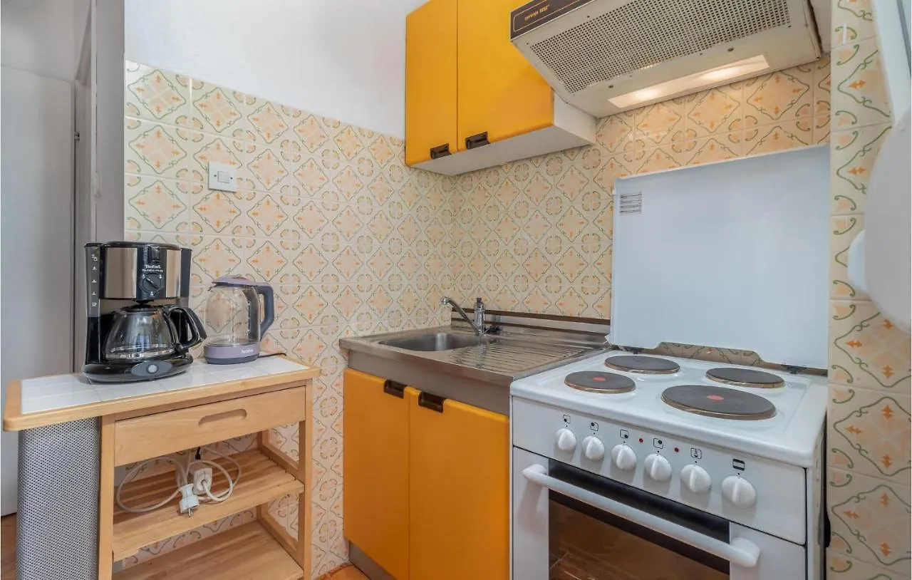 Stunning Apartment In Dramalj With Kitchen