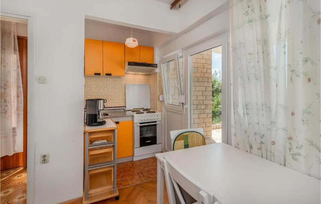 Stunning Apartment In Dramalj With Kitchen